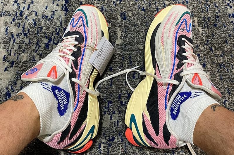 Sean wotherspoon on clearance feet