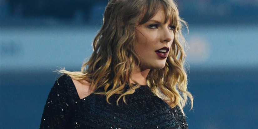 See Taylor Swifts Floating Crystal Eyeliner Hypebae