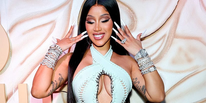 Unveiling the Drama: The Story Behind Cardi B's Iconic "Courtroom" Nails!