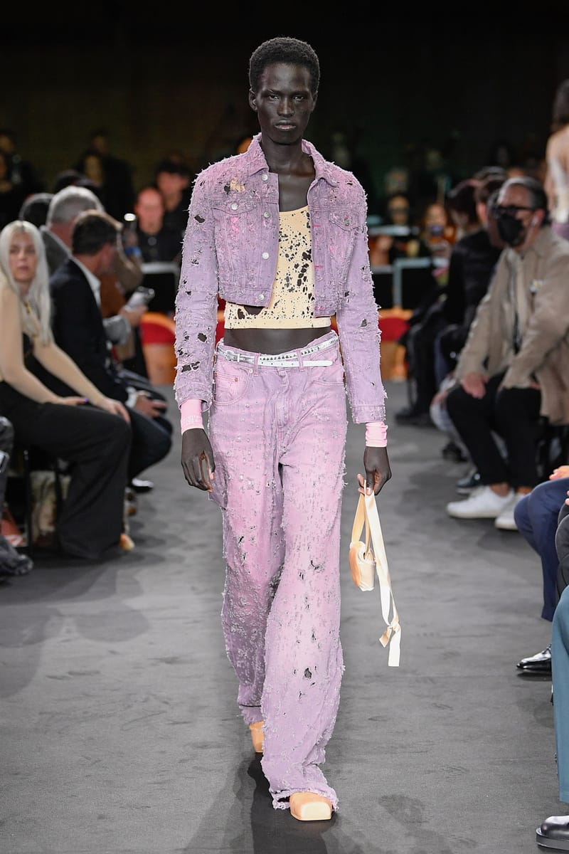 MM6 Maison Margiela Salomon Collab on SS23 Runway | Hypebae