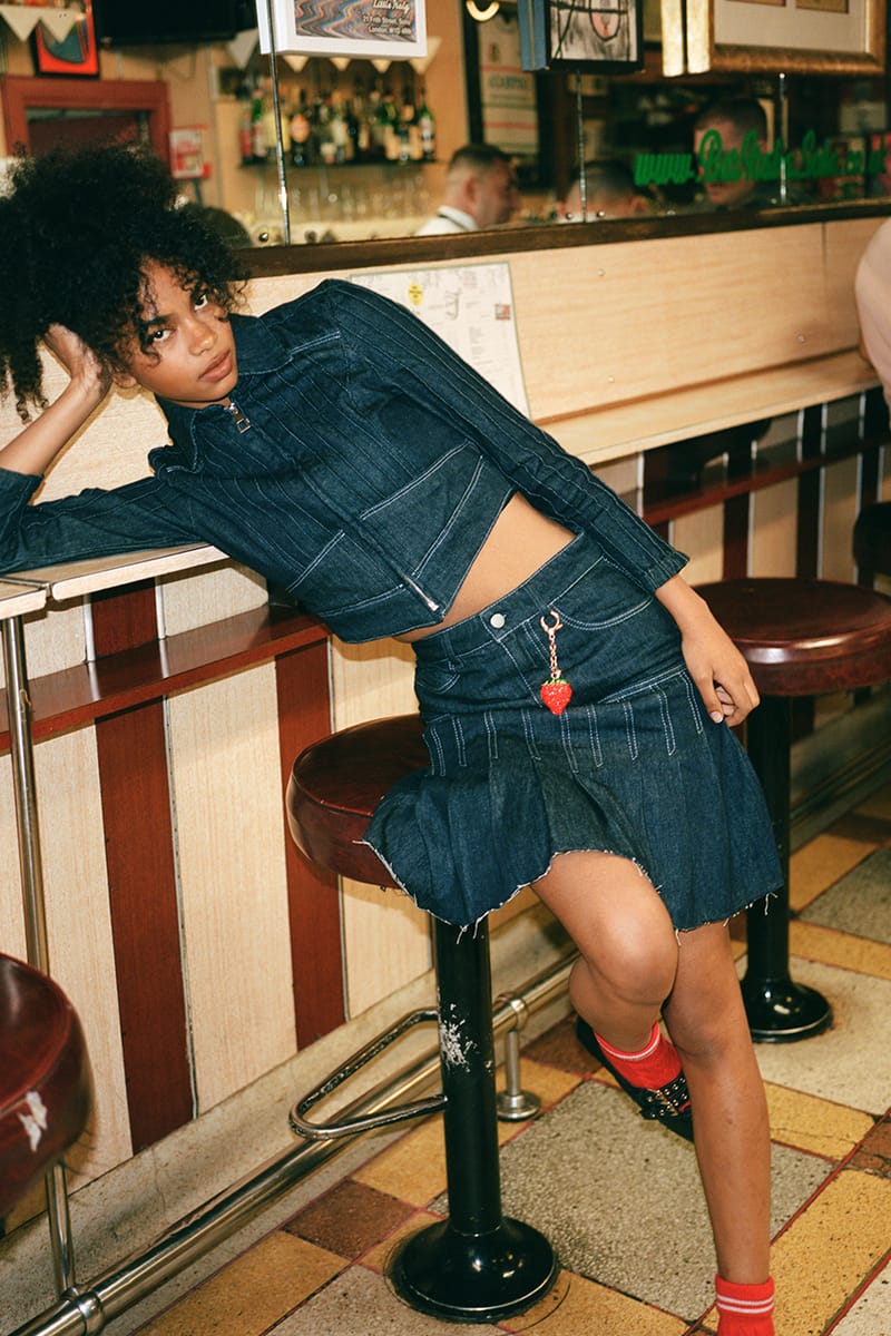 ※ぺろんちゃん DENIM & DUNGAREE ミリタリージャケット Peachy Den and Sav Hudson Release Capsule Collab | Hypebae