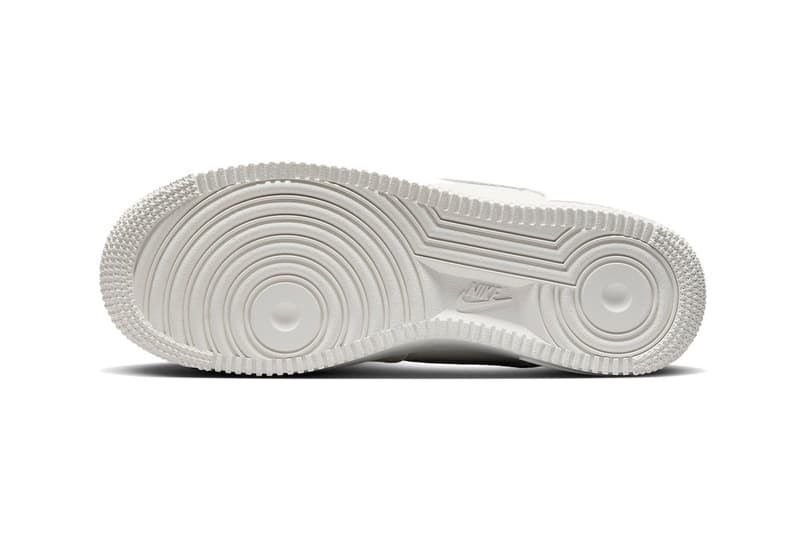 Nike air force 1 chrome swoosh outlet