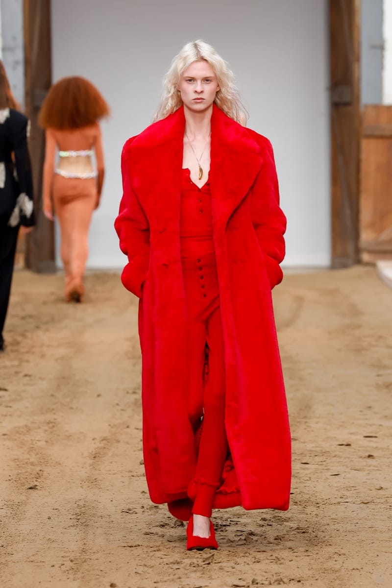 Stella McCartney's FW23 at Paris Fashion Week | Hypebae