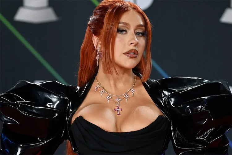 Christina Aguileras Bandana At Latin Grammys Hypebae