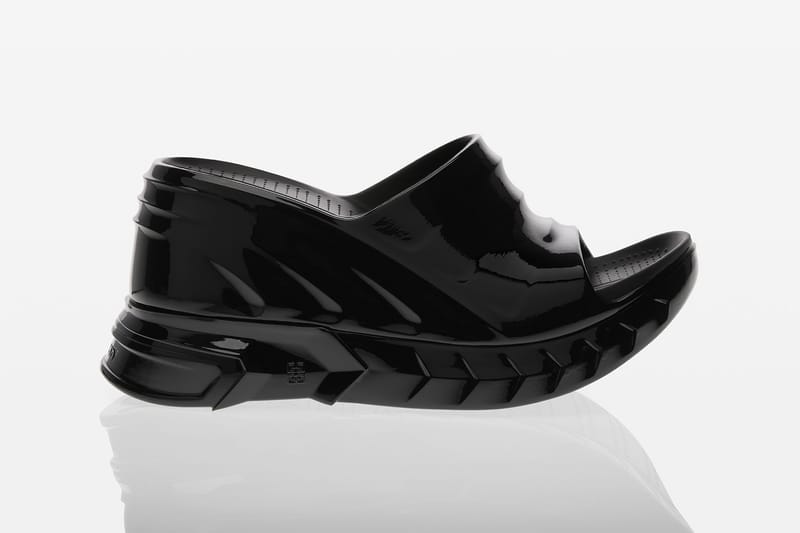 【GIVENCHY】Marshmallow ウェッジサンダル 関税・送料込み 0400018847927?wid=900