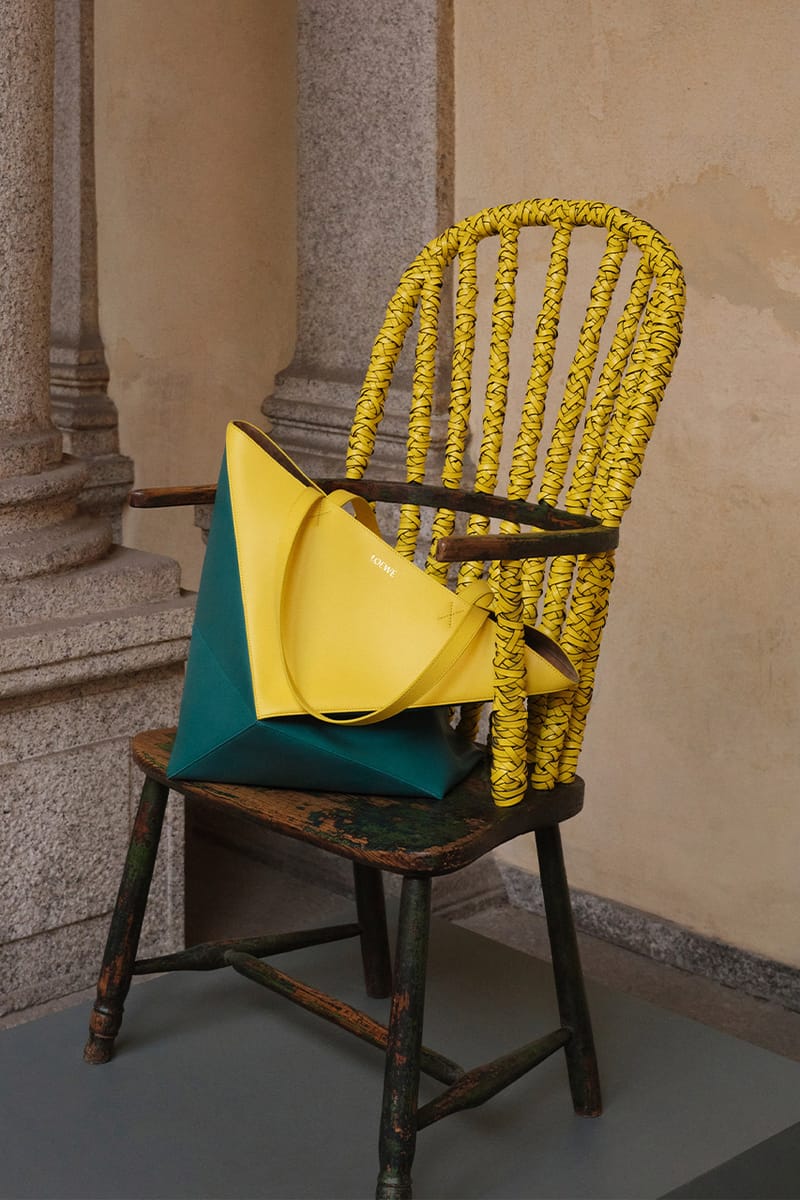 Loewe chairs discount salone del mobile