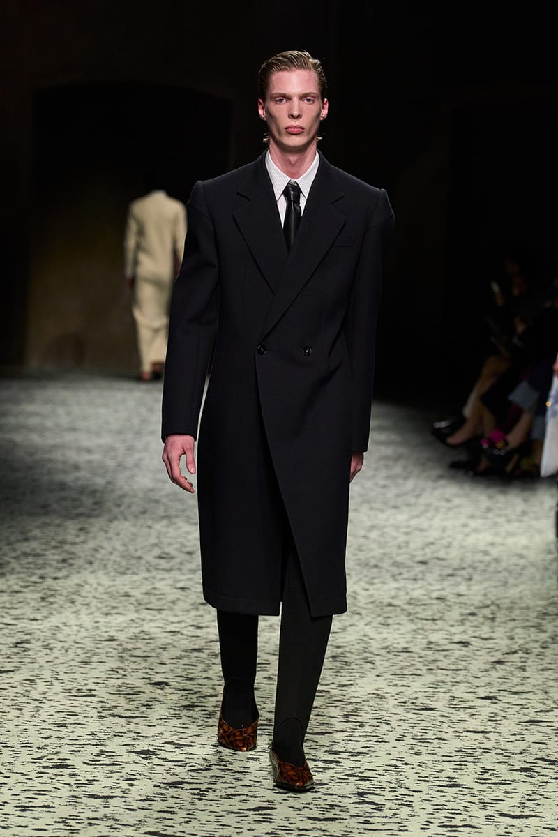 Bottega Veneta Pre-Fall 2023 Is Dressed to the Nines | Hypebae