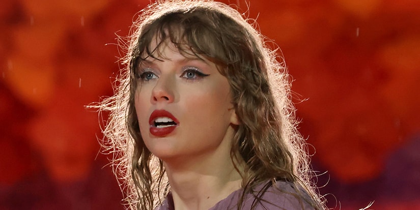Taylor Swift #39 s Makeup Didn #39 t Move During Her Three Hour Rain Show
