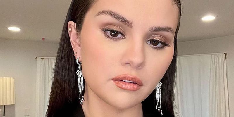 Selena Gomez's Contouring Technique Is A Gem | Hypebae