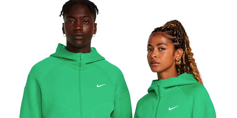 Green and black tech fleece hot sale