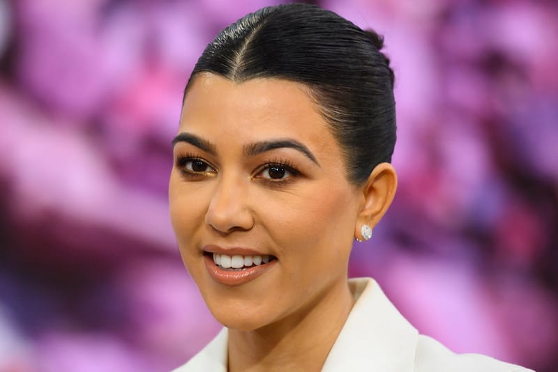 Kourtney kardashian store hoop earrings