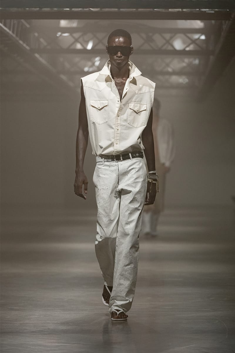 ★Maison Margiela★ [Maison Margiela] SS25 Universal Stitch MM6 Maison Margiela SS25 Runway | Hypebae
