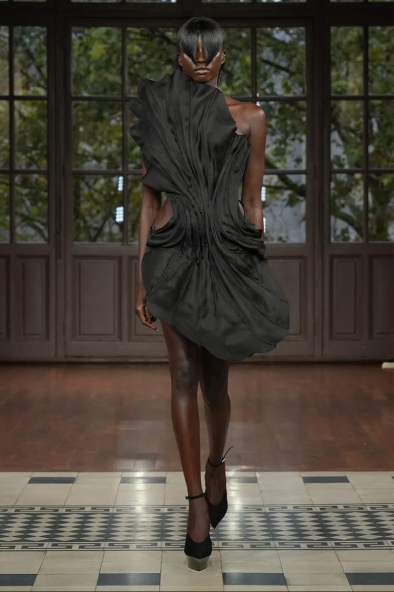 Mugler Presents SS25 at Paris Fashion Week | Hypebae