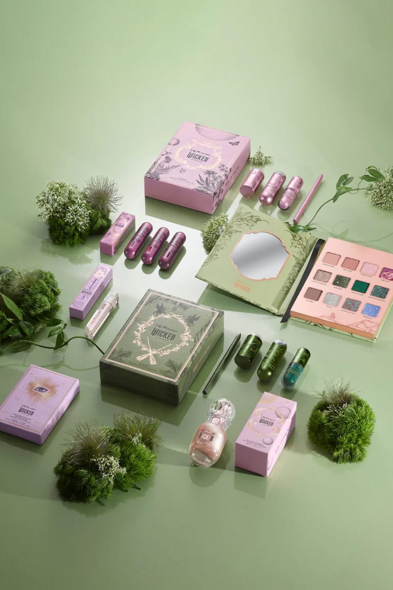 r.e.m beauty × Wicked 限定フルコレクション〔販売終了品〕 r.e.m beauty × Wicked 限定フルコレクション〔販売終了品〕