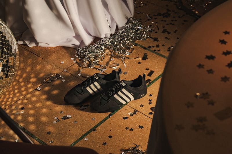 【ADIDAS x BAD BUNNY】 Ballerina Shoes★Off White Core Black Adidas Bad Bunny Ballerina 'Off White/Black' – Unheardof Brand