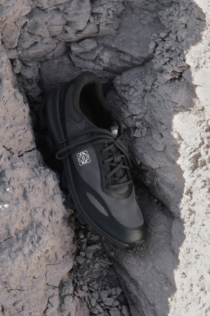 On Running x Loewe Drop the Cloudventure 2 | Hypebae