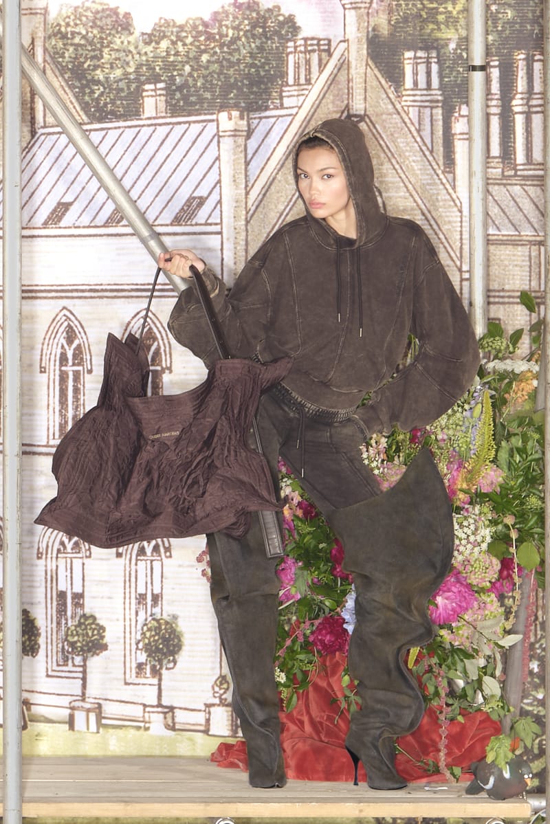 ×グレンマーティンスGlenn Martens キャップ エイチアンドエムとグレン・マーティンスがコラボコレクションを発表