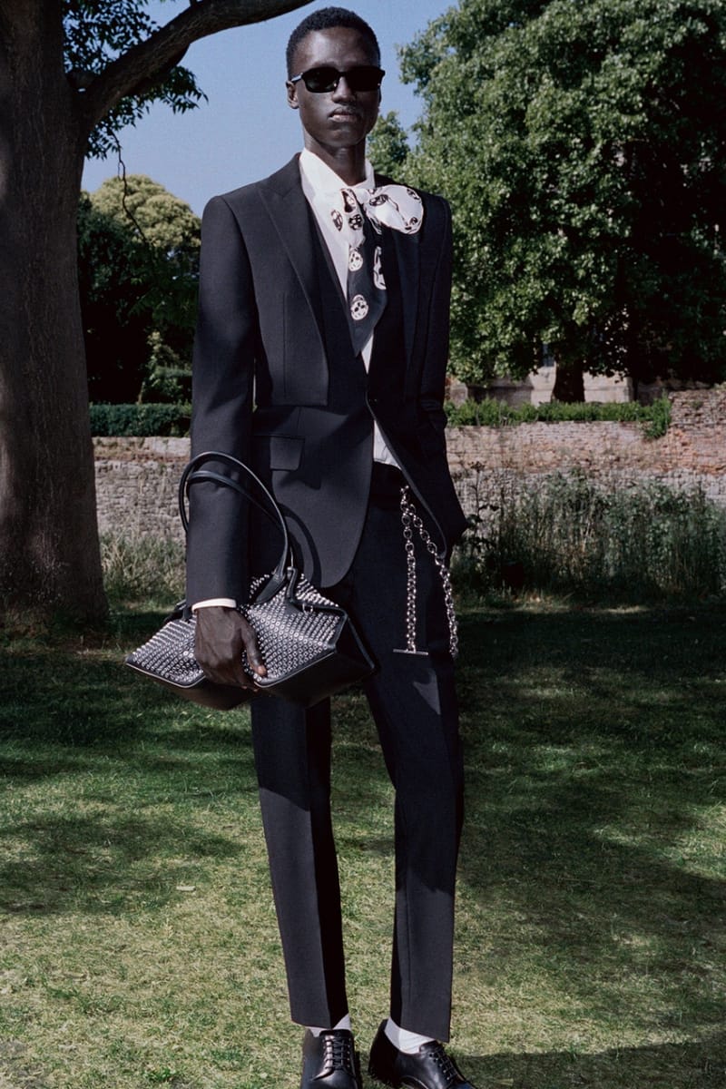 McQueen's SS26 Pre-Collection Is a British Dream | Hypebae