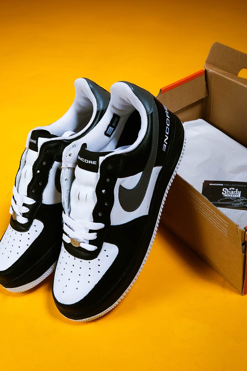 Sole Mates Isser Whitey James dan Air Force 1 Low Encore