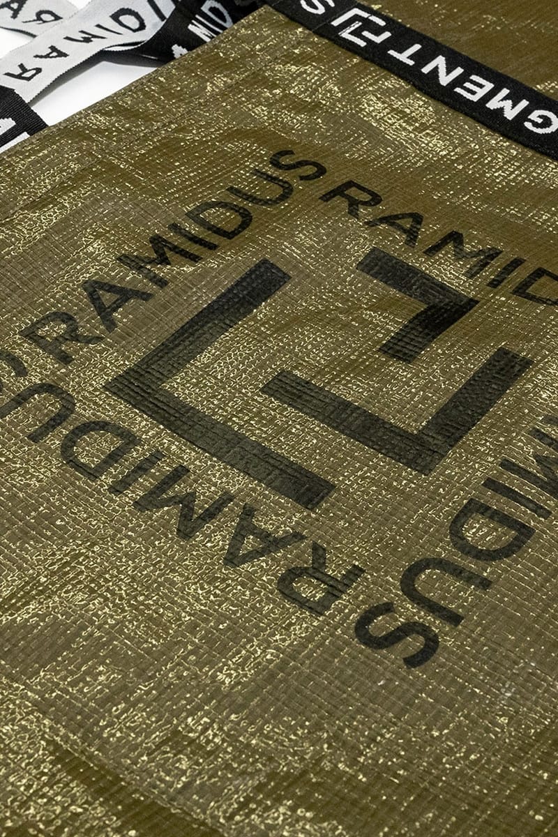 Carhartt WIP Rilis Koleksi Tote Bag dengan RAMIDUS | Hypebeast