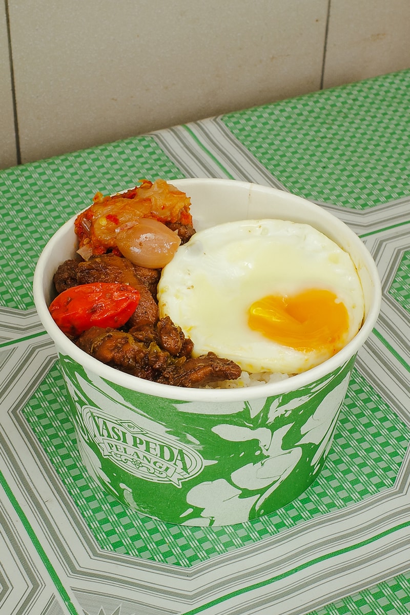 Lazy Susan Kenalkan Cita Rasa Jakarta lewat Kolaborasi dengan Nasi Peda