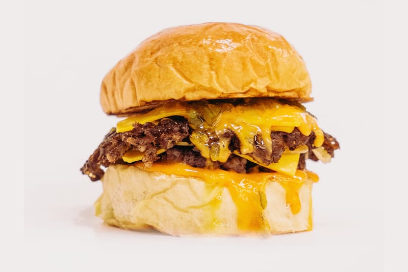 Lawless Dogbar Hadirkan Menu Baru “Demon Dog” | Hypebeast