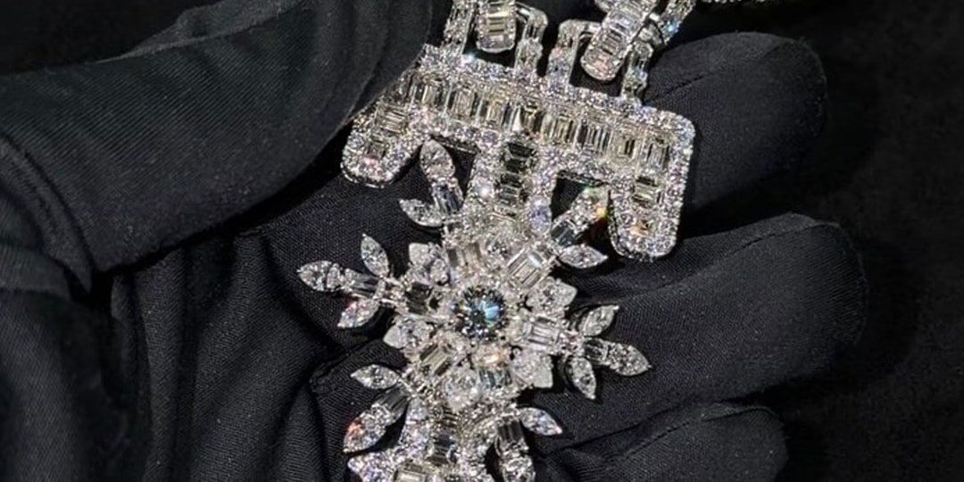 Elliott Eliantte Rancang Kalung Kustom 