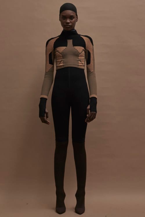 激レア yeezy season LOOK BOOK ルックブック カニエ 全アイテム $20】カニエ・ウェスト = Ye 新作「Yeezy Vultures