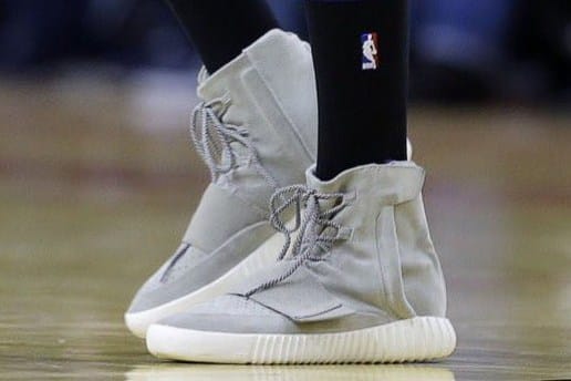 Adidas tubular invader sale strap vs yeezy 750