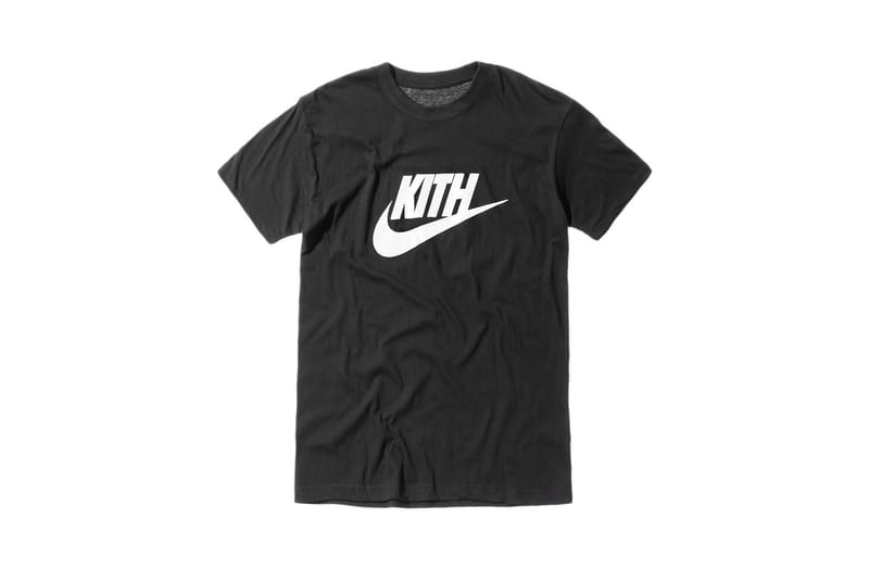 KITH と Nike のホップアップストアを記念して、コラボロゴTシャツを 