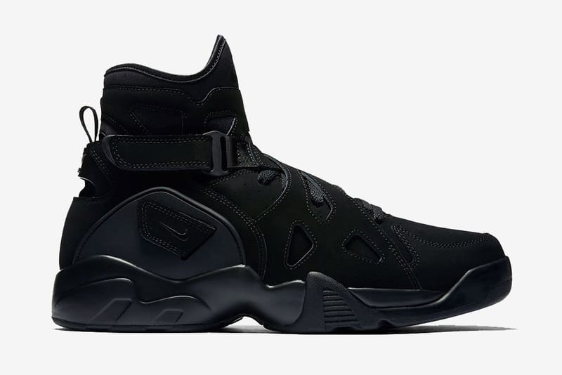 Nike Air Unlimited が 