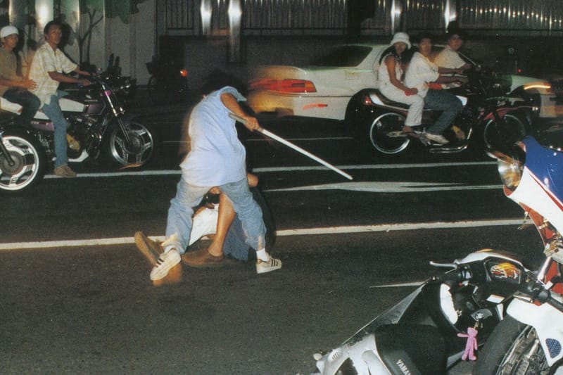 10.Deep が吉永マサユキの暴走族の写真をフィーチャーした