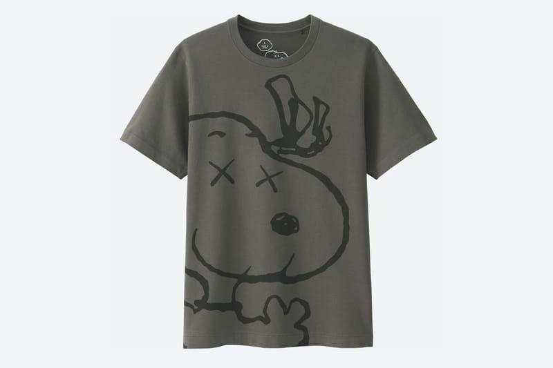 UNIQLO - カウズ×ピーナッツ KAWS×peanuts（黒） 今回のテーマは“ブラックスヌーピー”「KAWS×PEANUTS