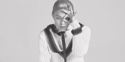 ◉【】G-DRAGON 2017 WORLD TOUR ハンドファン ◉G-DRAGON 2017 WORLD TOUR ソウルコン ハンドファン黒