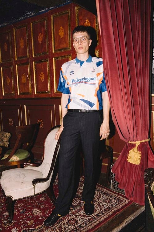 ヴェトモンやバレンシアガなどの人気ファッションブランドがサッカー