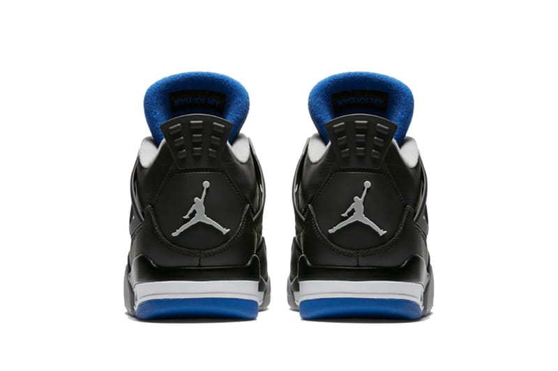 Jordan Brand より Air Jordan 4 