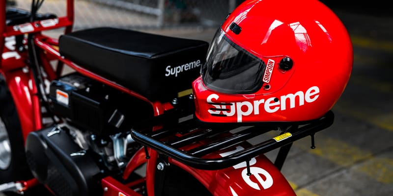発売前の Supreme x Coleman コラボミニバイクにクローズアップ