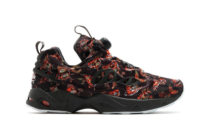 金魚の総柄に身を包んだ リーボック Instapump Fury Road が登場