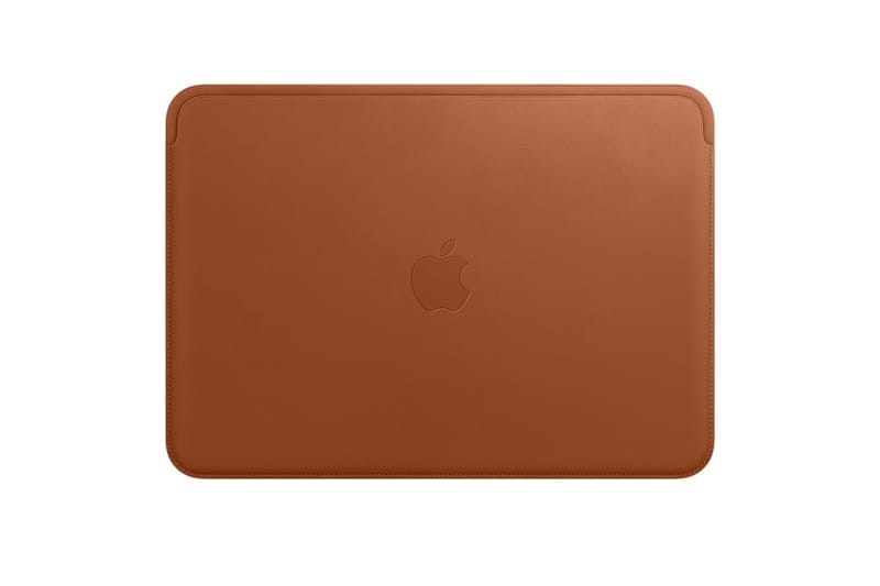 上質なヨーロピアンレザーを採用したApple初の公式MacBook