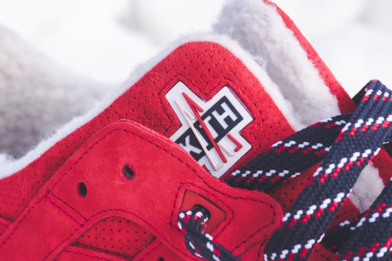 キス x モンクレール x アシックスによる防寒性抜群の GEL-Lyte III が