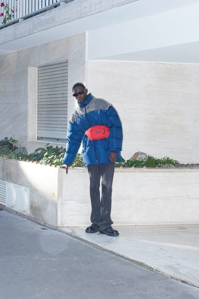 Balenciaga より日常着からヒントを得た2018年秋コレクションの
