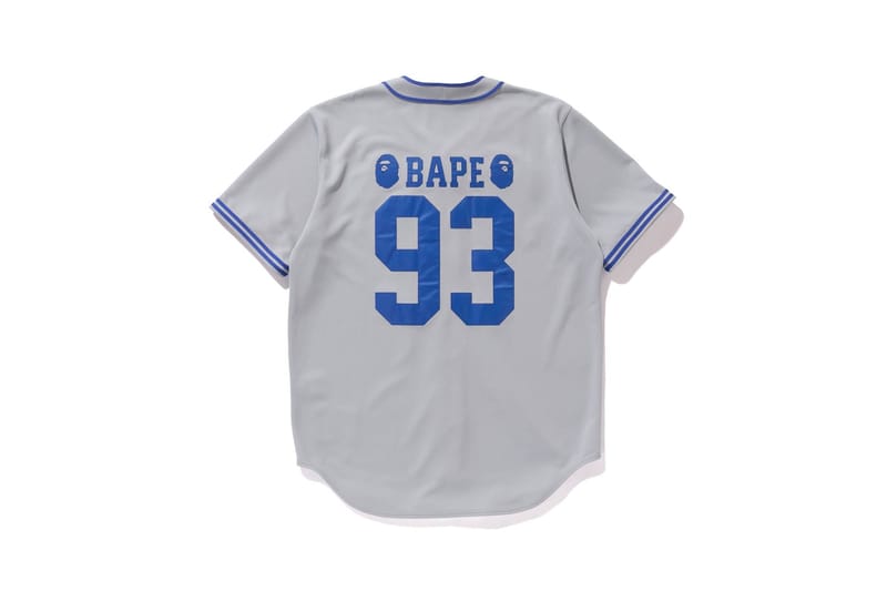 A BATHING APE®がメジャーリーグ御用達の老舗ブランド Majestic