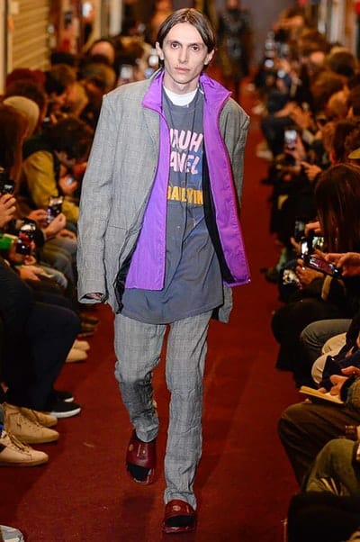 デムナワールドが炸裂した Vetements 2018年秋冬コレクション デムナワールドが炸裂した Vetements 2018年秋冬コレクション