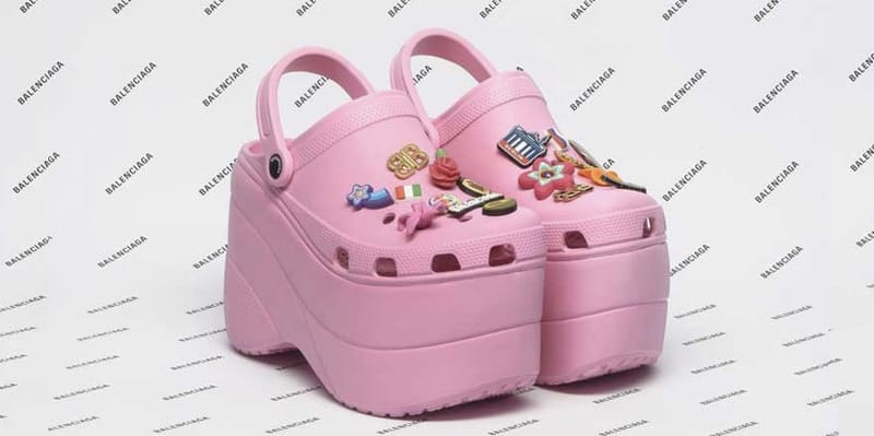 BALENCIAGA crocs プラットフォーム スライドサンダル BALENCIAGA】 POOL CROCS スライドサンダル プールサンダル