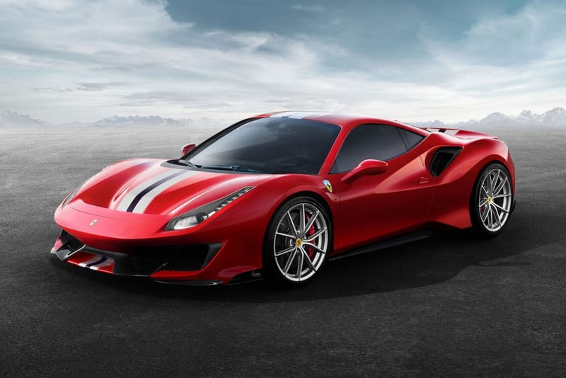 Ferrari が史上最強720馬力のV8エンジンを搭載した最新作 488 Pista を