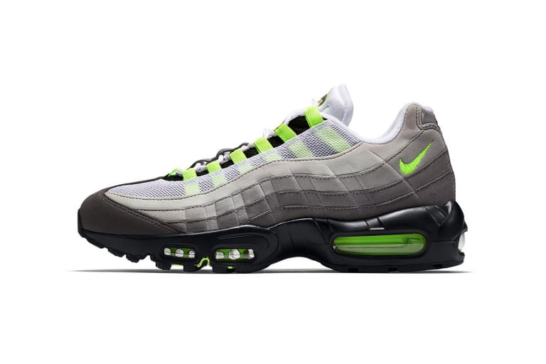 イエローグラデが視線を奪うOGモデル Nike AM95 “Neon” のリリース情報