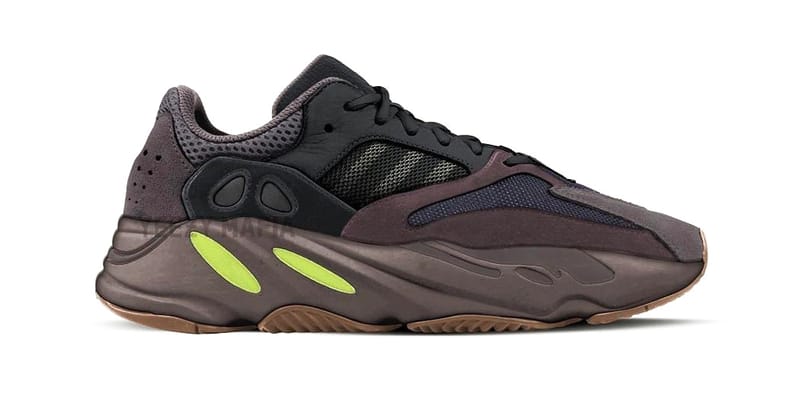 カニエ adidas + KANYE WEST/アディダス＋カニエウエスト】よりYEEZY