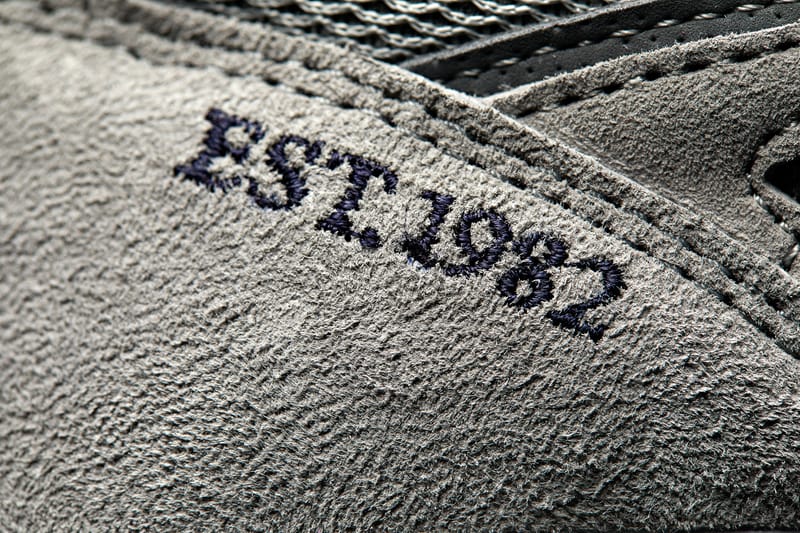 New Balance がリミテッドエディション 990v4 “1982”を国内限定99足で 