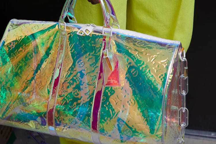 Louis Vuitton がヴァージル・アブローの初コレクションの一部を先行