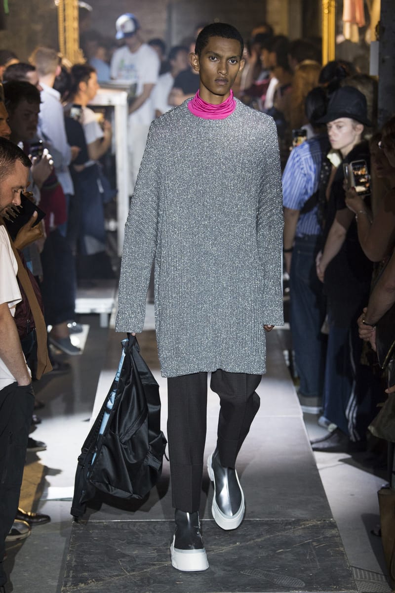 RAF SIMONS 2019-20秋冬 | パリ | 画像50枚 - FASHIONSNAP